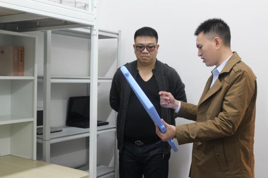 【江西】客戶，連盈家具，迎來一位來訪客戶。