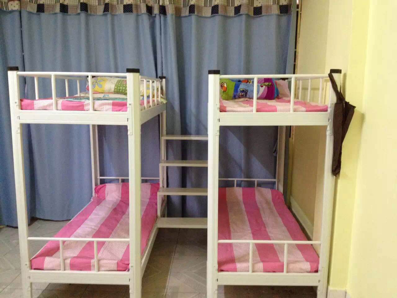 廣西小學(xué)生宿舍床，連盈家具造你值得擁有